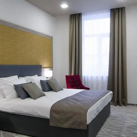 Radisson Centre 4*
