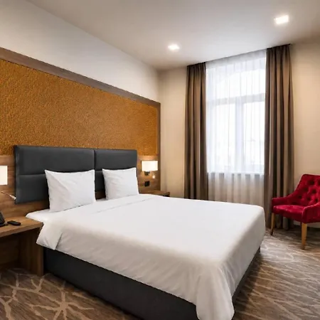 Radisson Centre 4*