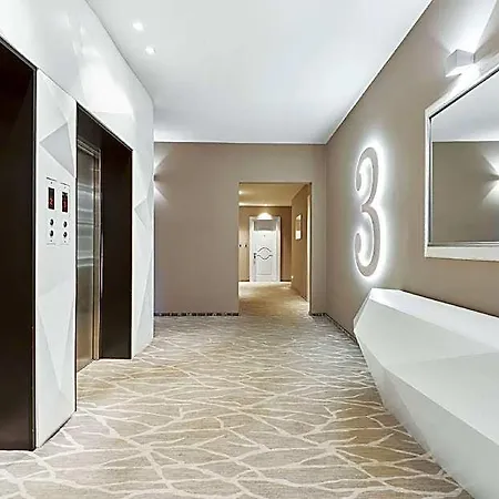 Radisson Centre Odessza