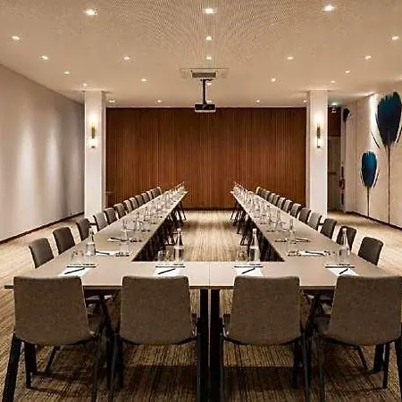 Radisson Centre 4*