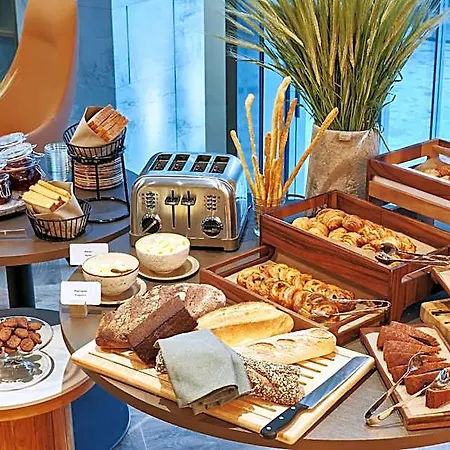 Radisson Centre 4*