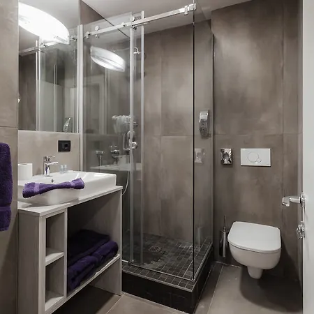 Szálloda Radisson Centre 4*