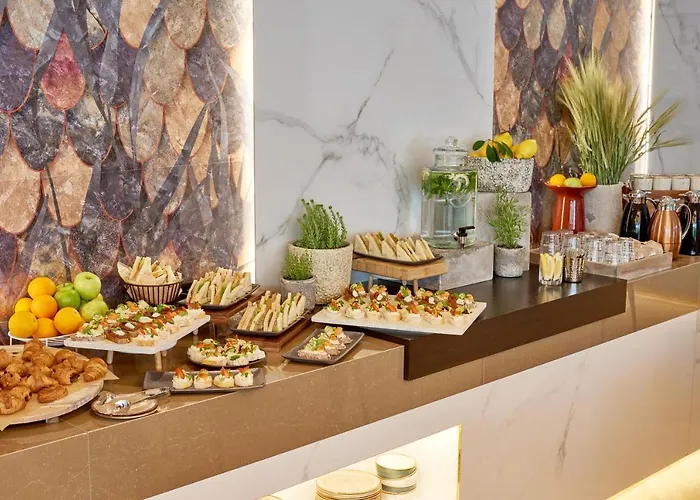 Radisson Centre Hotel