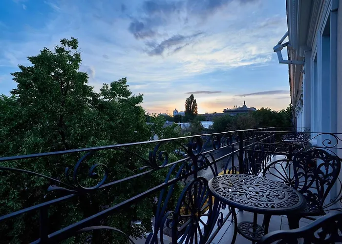 Hotel Radisson Centre 4*