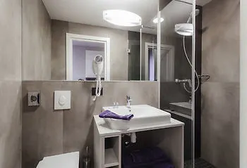 Radisson Centre Odessa