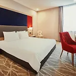 Szálloda Radisson Centre 4*