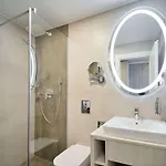 Szálloda Radisson Centre 4*