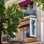 Radisson Centre 4*