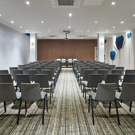 Radisson Centre 4*