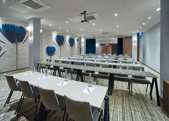 Готель Radisson Centre